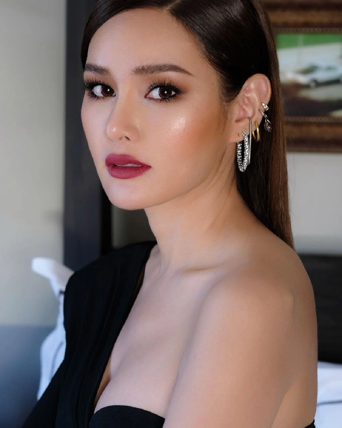 ร้อนฉ่าไฟลุก! หญิง รฐา ปล่อยภาพชุดว่ายน้ำสุดเซ็กซี่ขยี้ทั้งใจ