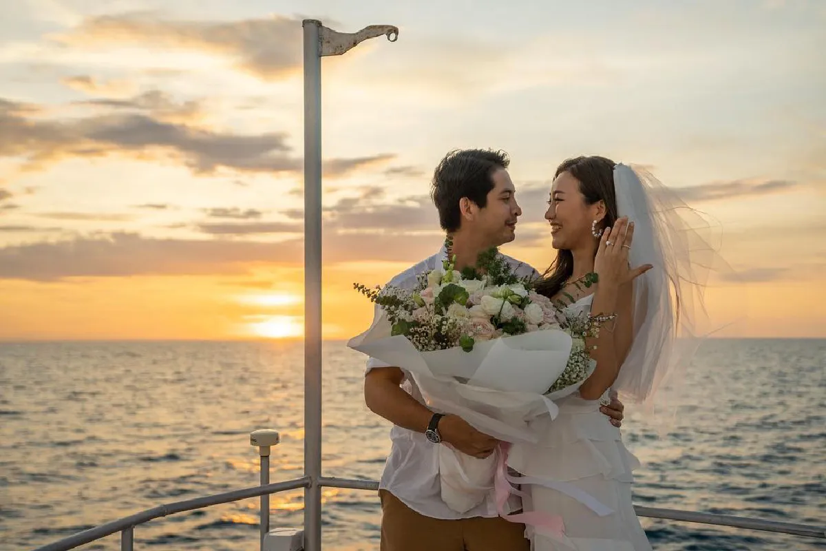 ไม่เป็นแฟนกันละนะ! เจ็ท-แพทตี้ จดทะเบียนสมรสเริ่มต้นชีวิตคู่ชื่นมื่น