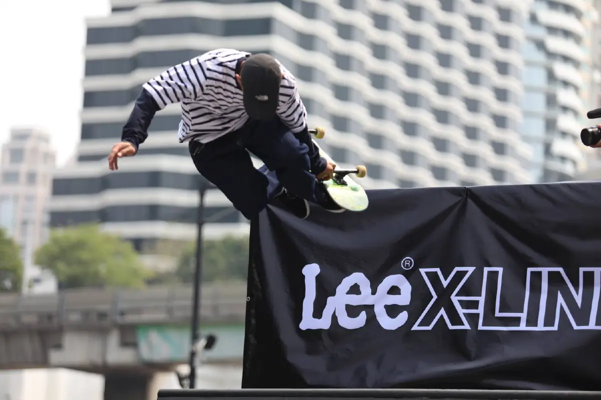 เท่ล้ำสไตล์ไปอีกขั้นกับ Lee X-Line จากกลิ่นอายของสตรีทแฟชั่นที่มาแรงของ Surf-Skate และวัฒนธรรมดนตรีแบบ Hip Hop Culture
