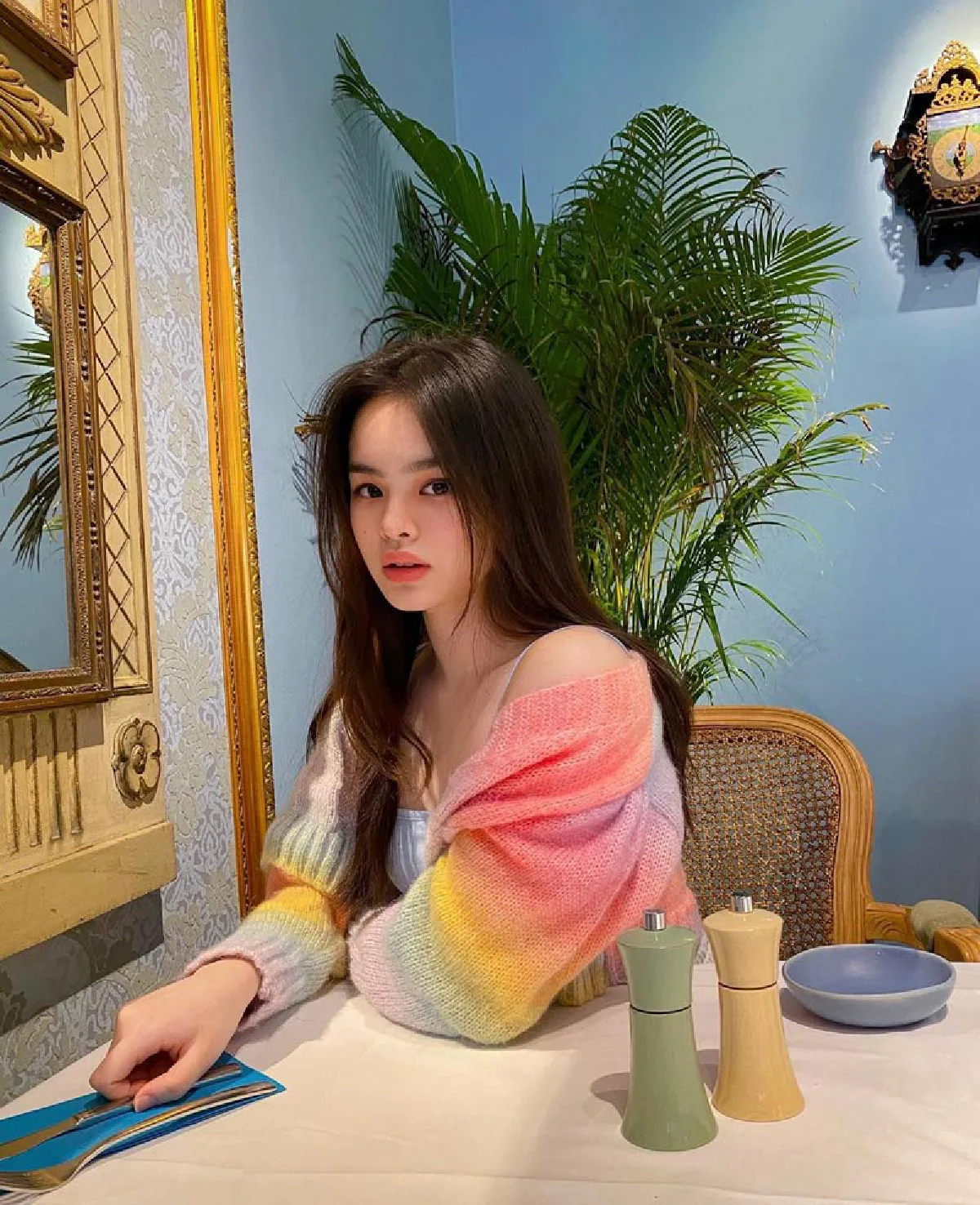 ออร่ากระจาย! น้องแอลลี่ อชิรญา ฉลองวันเกิด 17 ปียิ่งโตยิ่งสวย