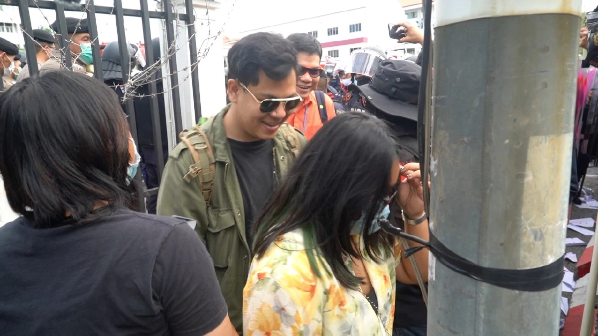 16แกนนำราษฎรขอนแก่นเข้าทราบข้อหาก่อนได้รับการปล่อยตัว