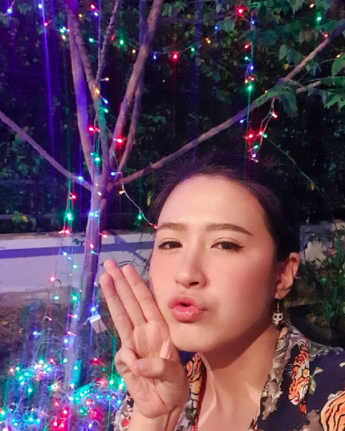 “โฟกัส” ร่วมอวยพรวันเกิด “นายกตู่” ลั่นหมดรุ่นลุงเมื่อไหร่..รุ่นหนูประเทศเจริญ