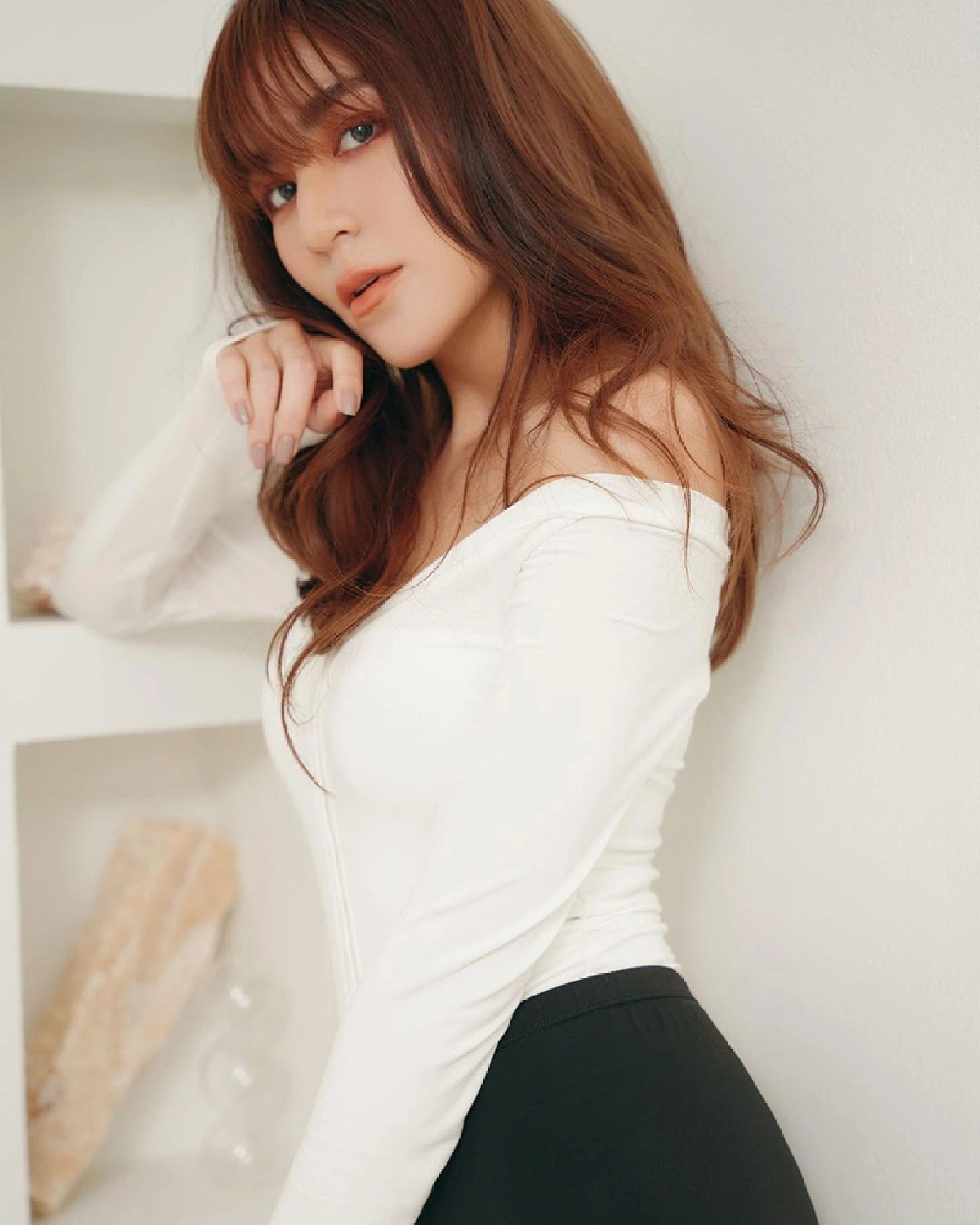 ปังไม่ไหว! พลอย ชิดจันทร์ อวดลุคใหม่โดนใจ..คุณแม่ลูกสี่คนนี้เซ็กซี่มาก