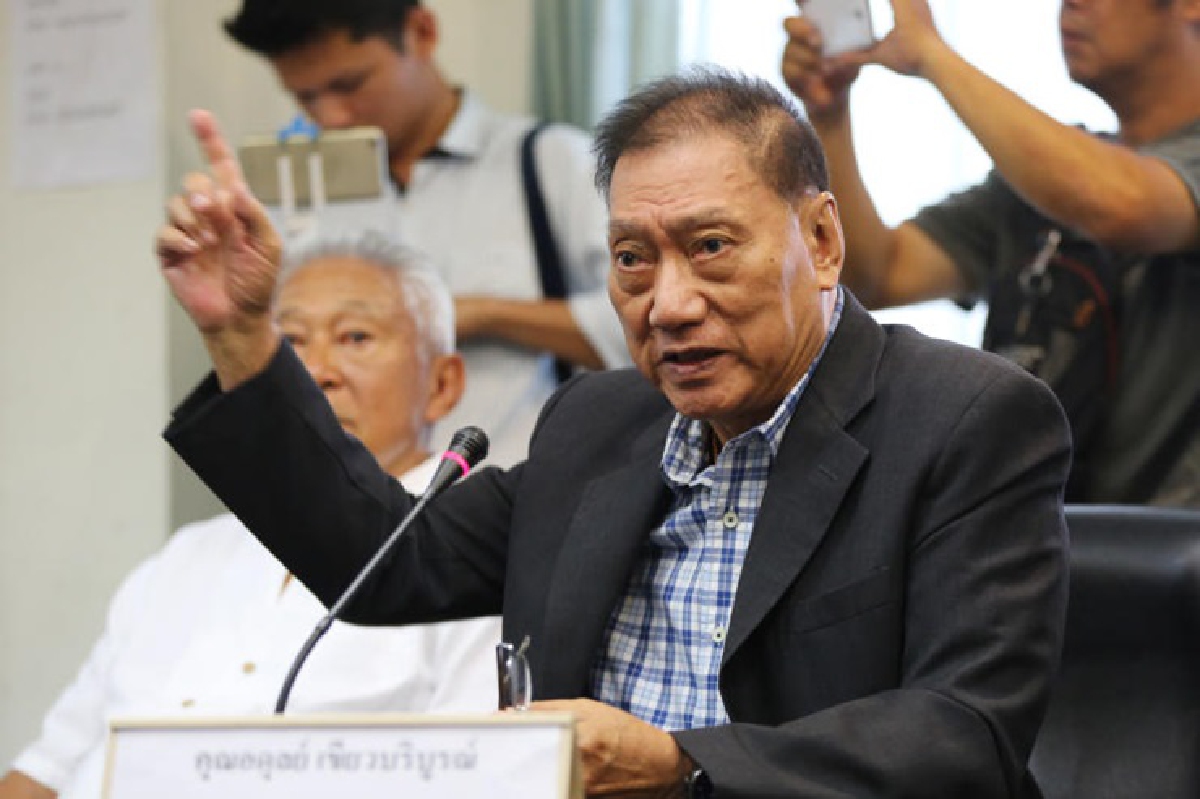 "อดุลย์" ระดมพลัง ไล่ “ประยุทธ์” ก่อนกลียุค - สงครามกลางเมือง "อดุลย์" ระดมพลัง ไล่ “ประยุทธ์” ก่อนกลียุค - สงครามกลางเมือง