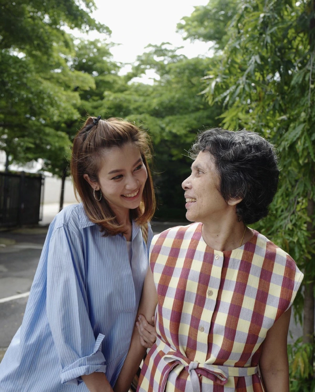 นักสู้คนเก่งของลูก! ไบรท์ สุดเศร้า สูญเสียคุณแม่..จากแค่กายแต่หัวใจยังผูกพัน