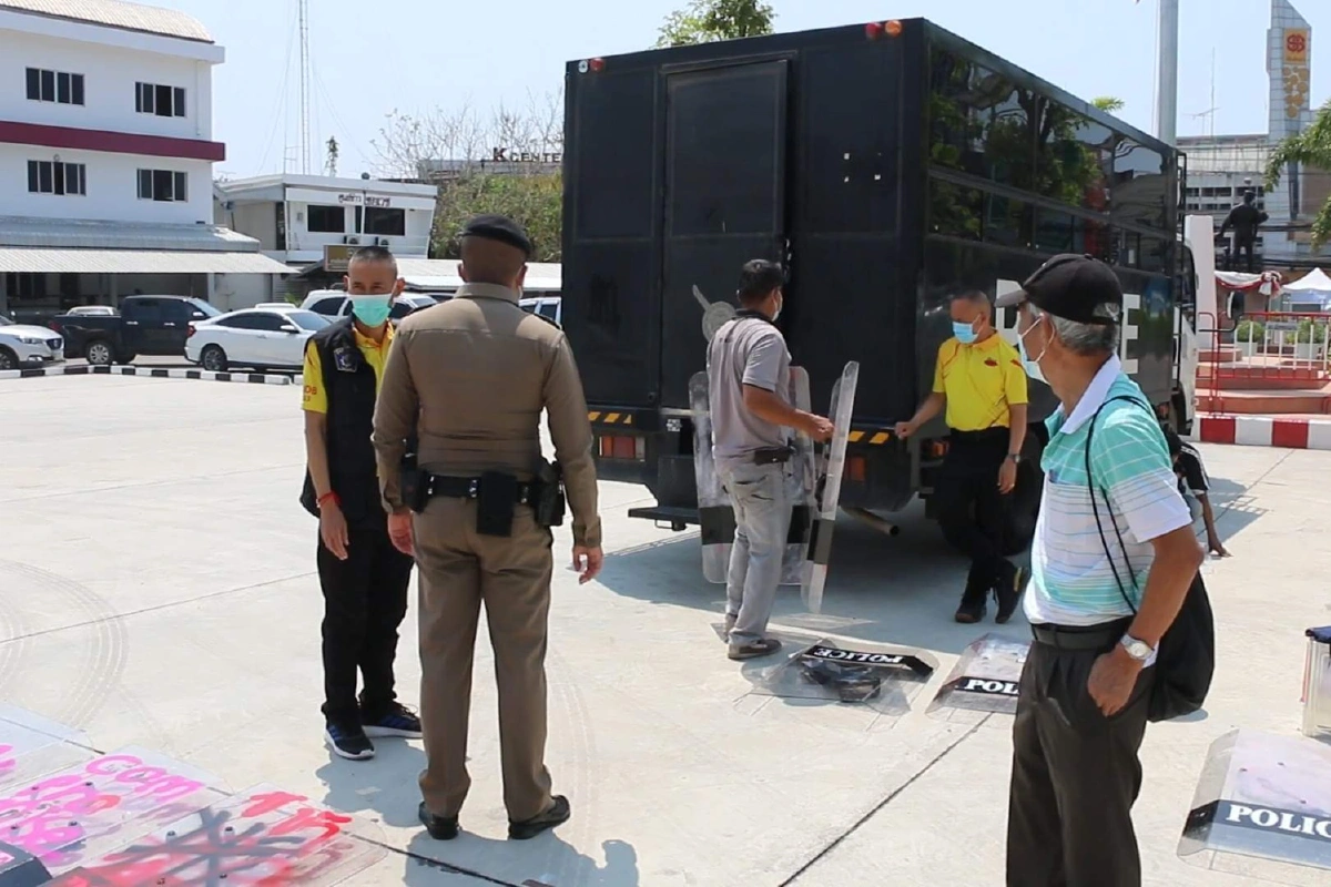 ตำรวจนัดส่งสำนวนดคีฟ้อง16แกนนำราษฎรขอนแก่น19เม.ย.64