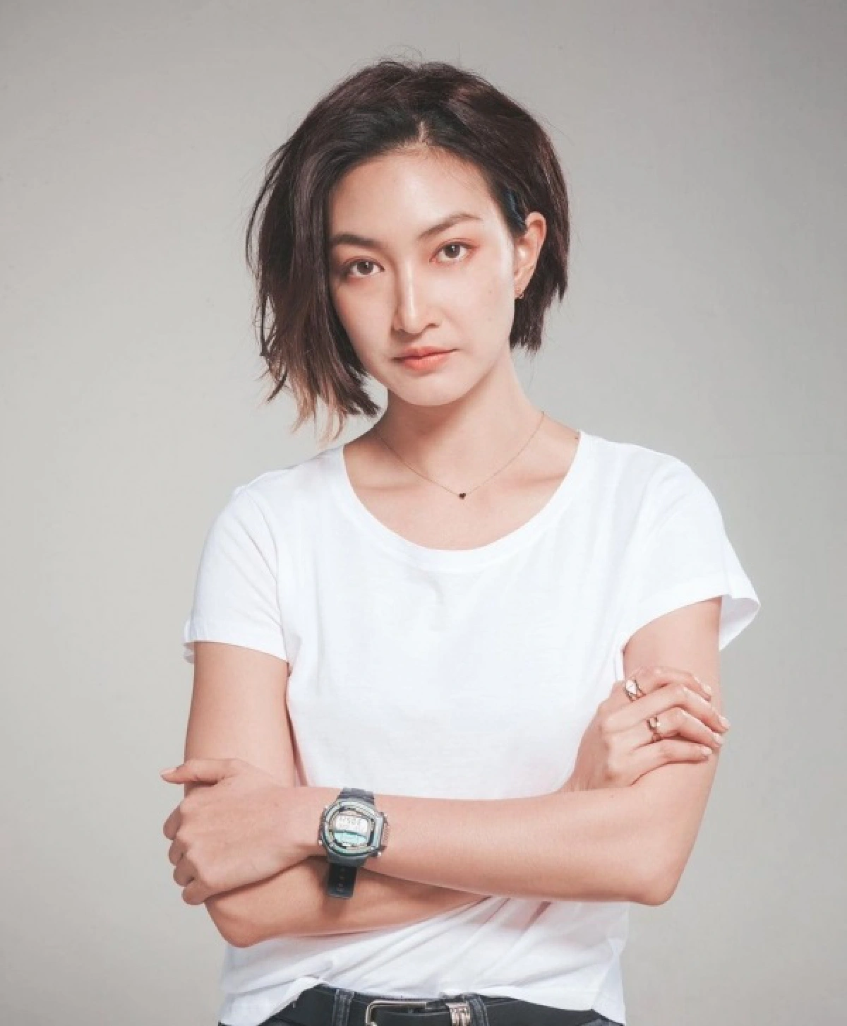 แพนเค้ก เขมนิจ เผยคลิปอวดลุคผมสั้นสวยเท่ ในกองถ่ายซีรีส์เรื่องใหม่