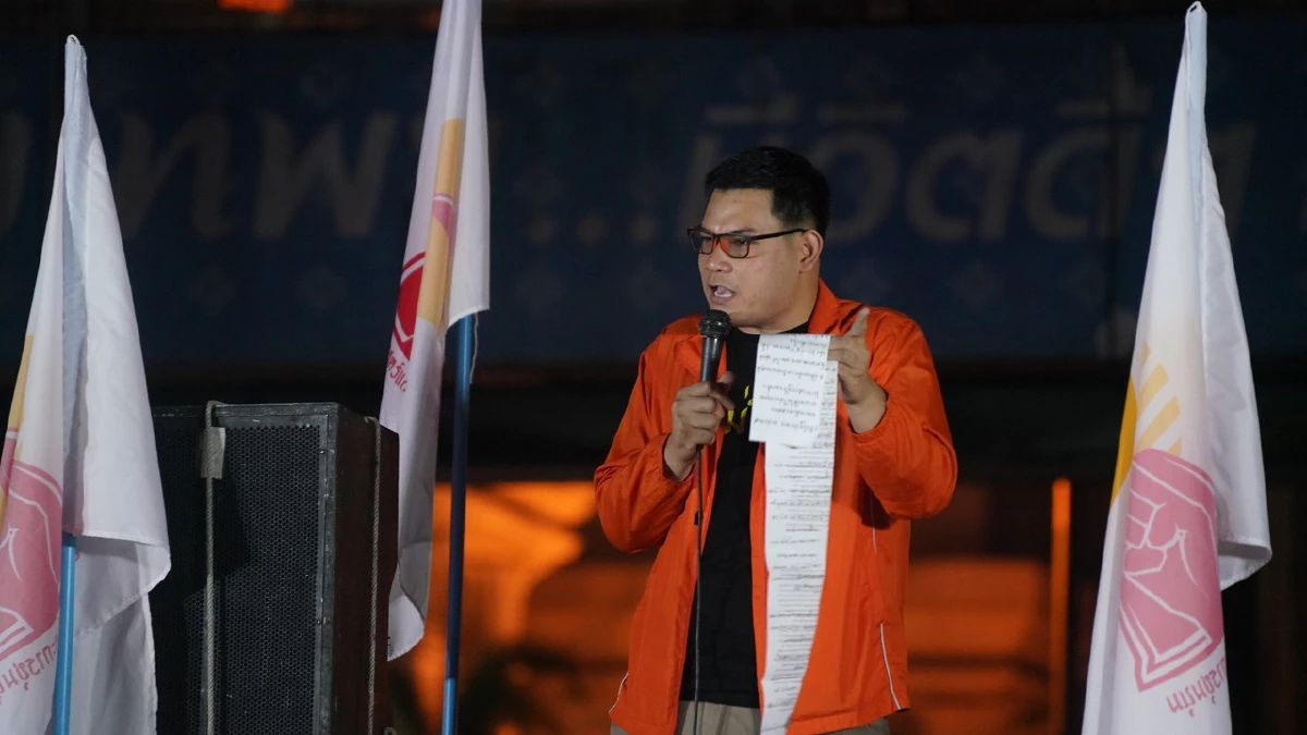 แกนนำสลับปราศรัย "ครูใหญ่"ปลุกมวลชนสู้ต่อแม้แกนนำต้องเข้าคุก