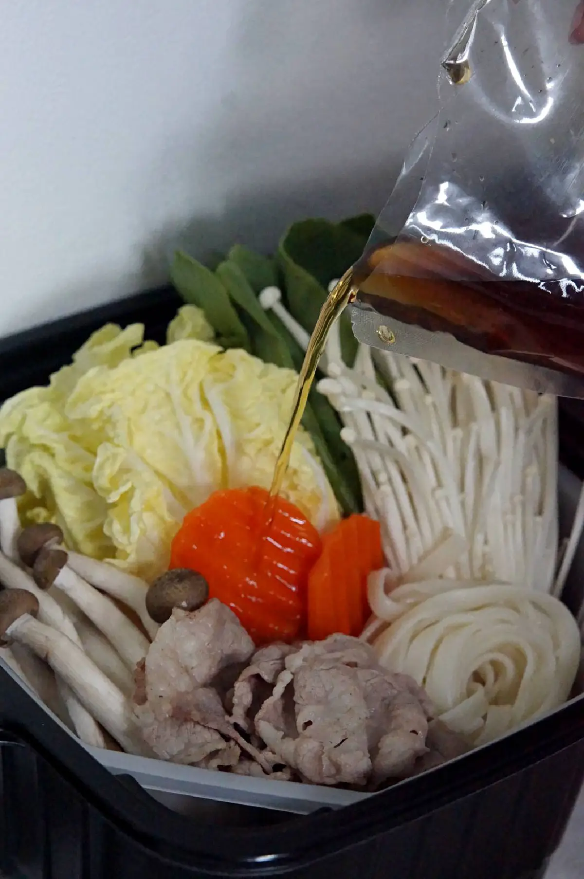 ฉีกกฎนาเบะแบบเดิมด้วย NABE Self-Heating Hot Pot หม้อไฟญี่ปุ่นอุ่นร้อน