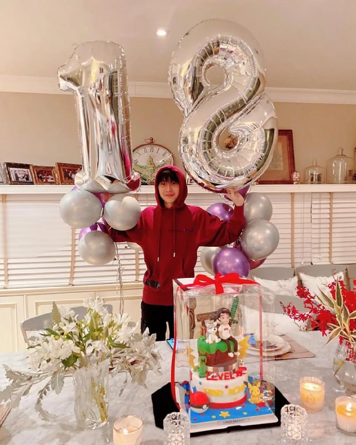 โบ-ฟลุค แท็กทีมจัดปาร์ตี้ฉลองวันเกิด 18 ปี น้องอชิ อบอุ่นพร้อมหน้า