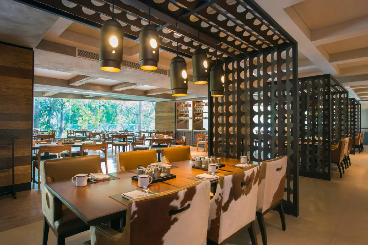 เต็มอิ่มกับบุฟเฟ่ต์นานาชาติมื้อกลางวัน ณ ห้องอาหาร โกจิ คิทเช่น + บาร์