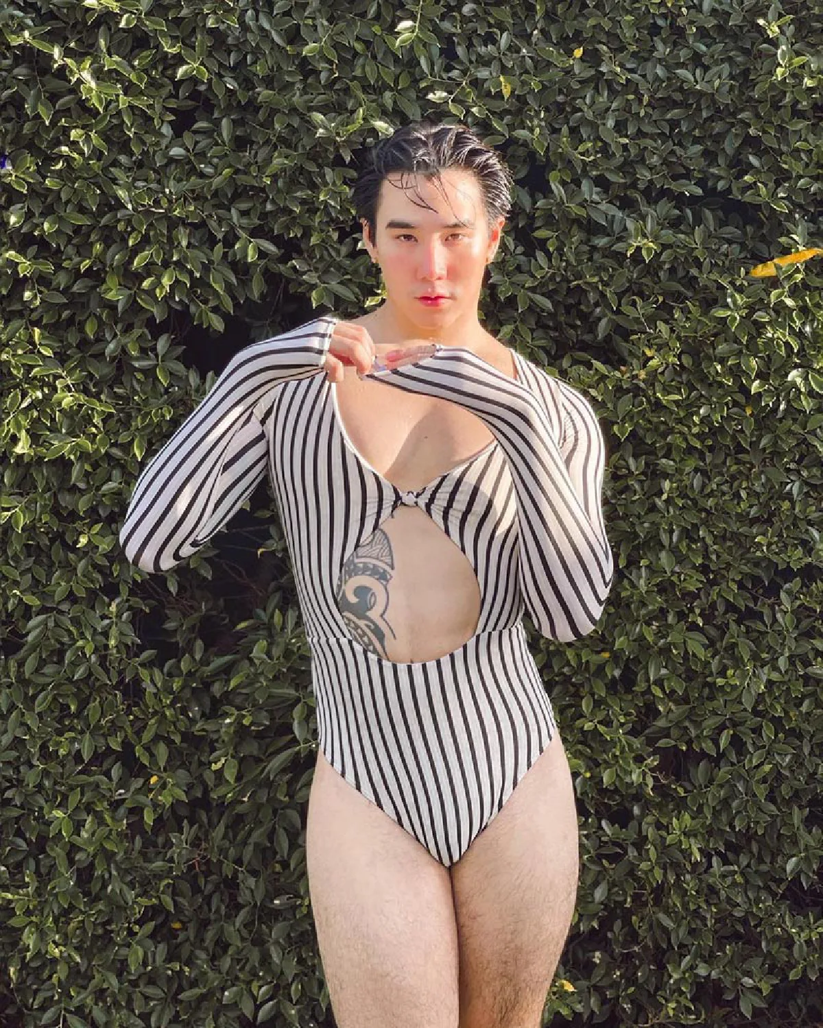 เขื่อน เคโอติก นุ่งชุดว่ายน้ำแหวกโชว์เซ็กซี่ เซ็ตนี้จัดเต็มอีกแล้ว