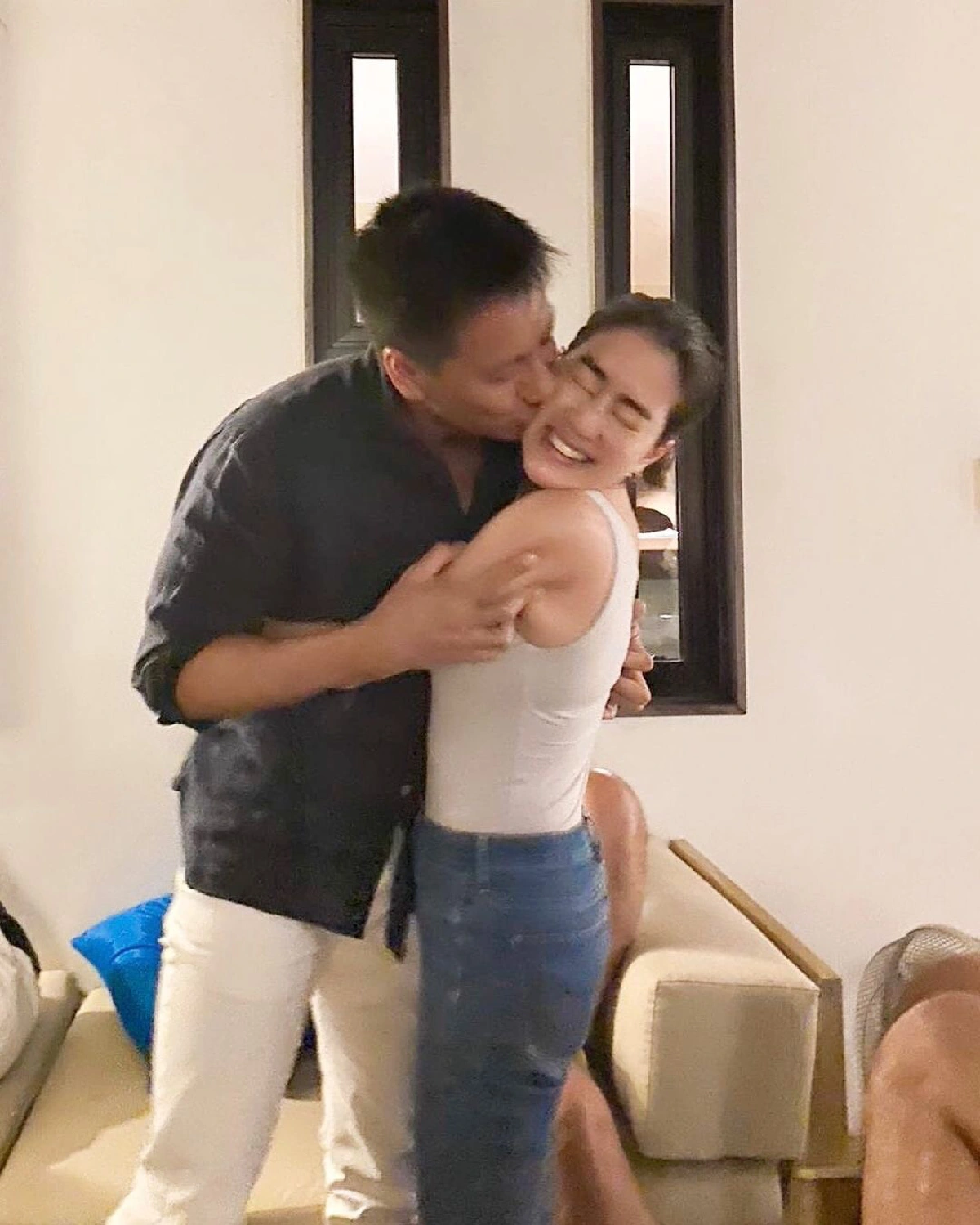 เจี๊ยบ โสภิตนภา ปล่อยภาพหวานสวีทสามี ฉลองครบรอบแต่งงาน 18 ปี