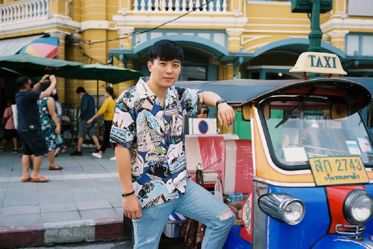 เสื้อฮาวายลายไทยสไตล์ฮิป ไอเท็มที่ซัมเมอร์นี้ต้องมี!!!