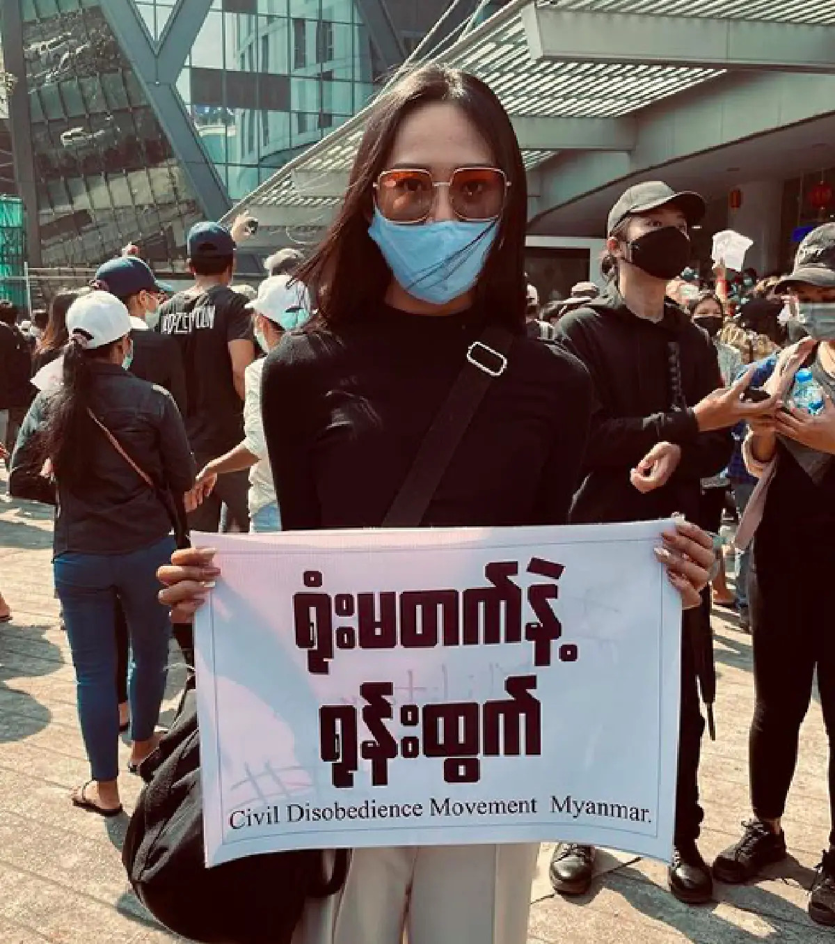 “ณวัฒน์” พร้อมดูแลมิสแกรนด์เมียนมา “ฮาน เลย์” หลังทางการน่าจะหมายหัวไว้ ทำให้กลับไม่ได้