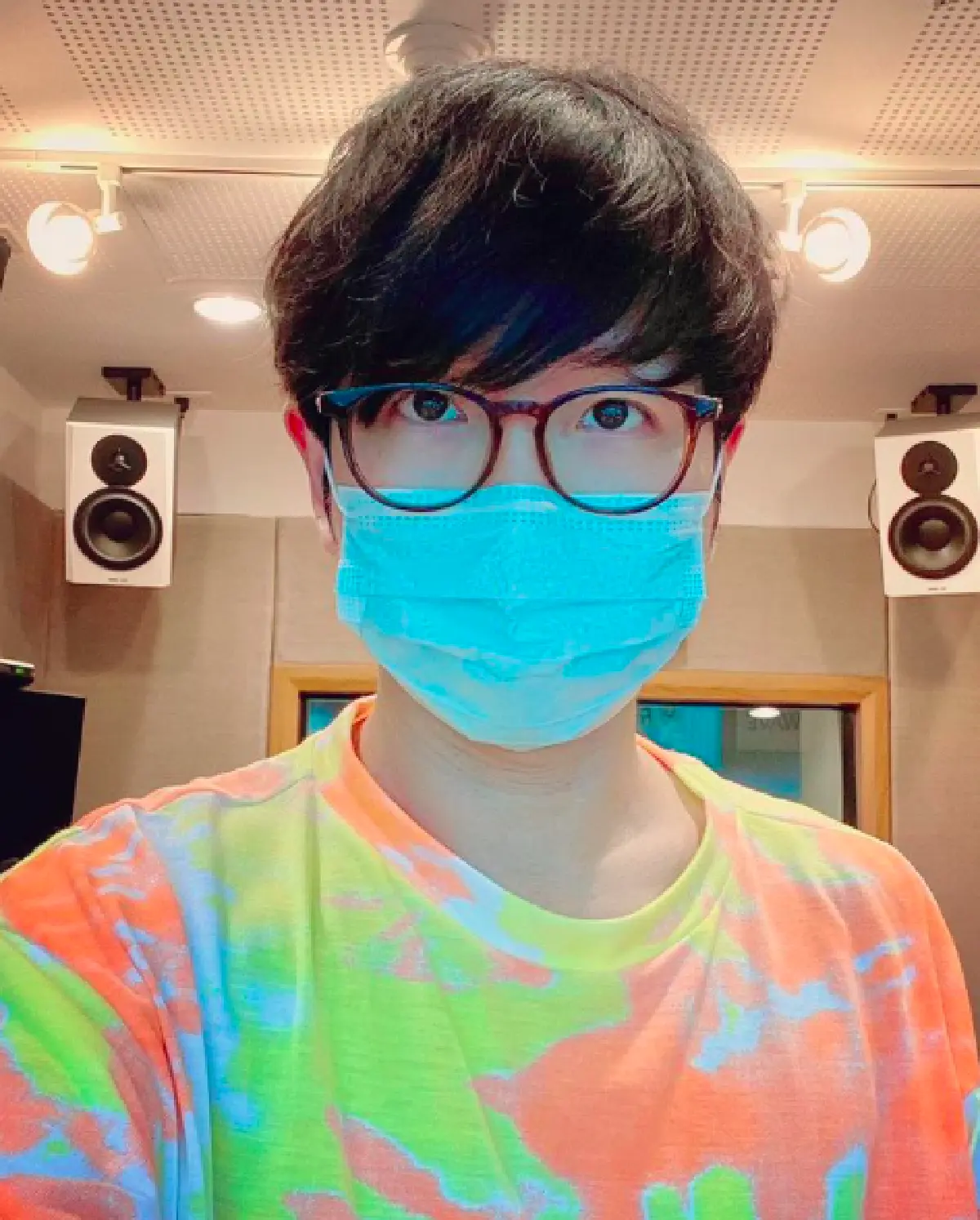 "ดีเจเป้ วิศวะ" จอประสาทตาฉีกขาดเลือดออกเต็มตา ต้องเข้าผ่าตัดด่วน!