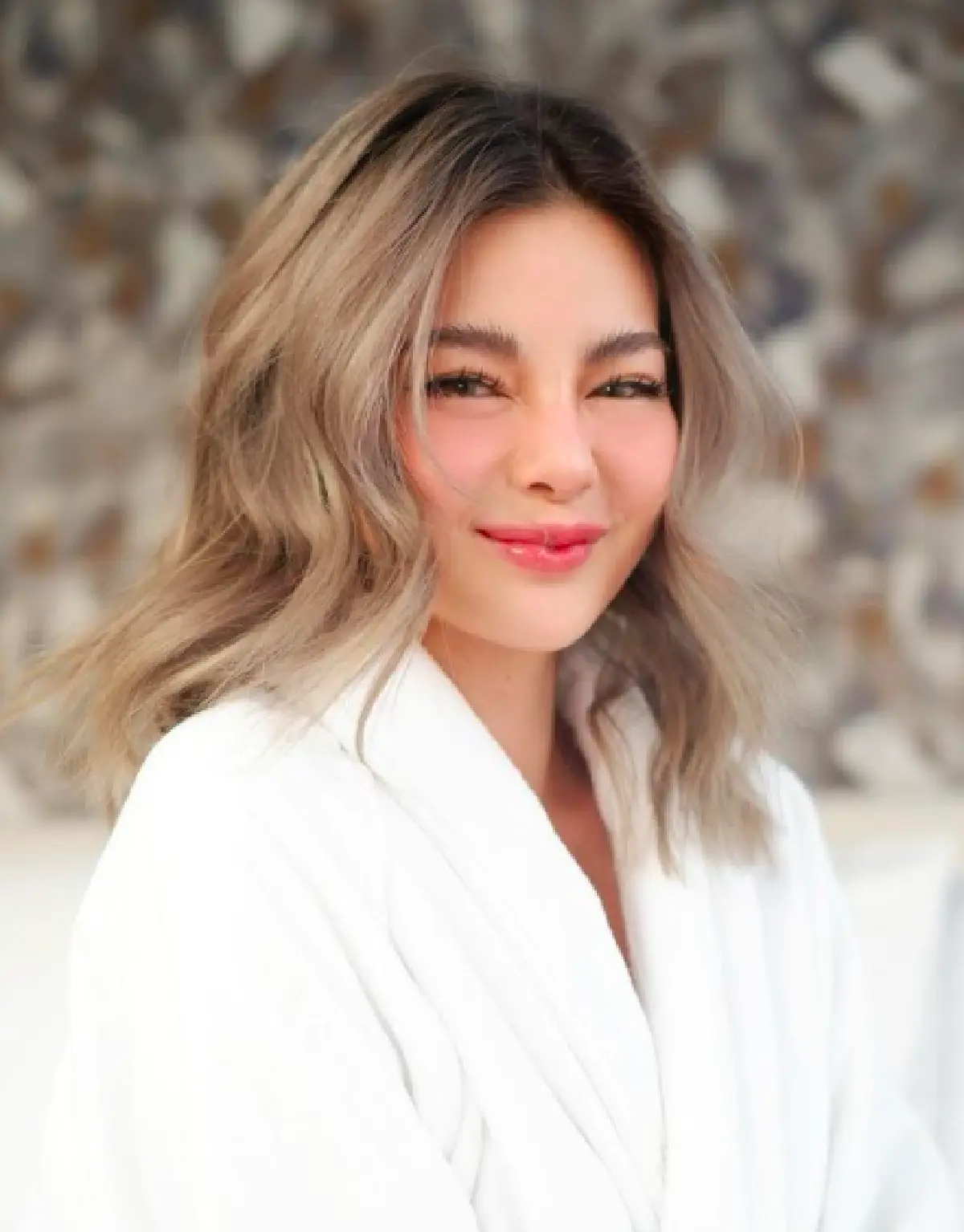 “เบล” ลูกสาว “บรรยิน” โพสต์ฟาด "ดิว อริสรา" หาเรื่องคนอื่น ด่าพ่อ เหยียดทอม! 