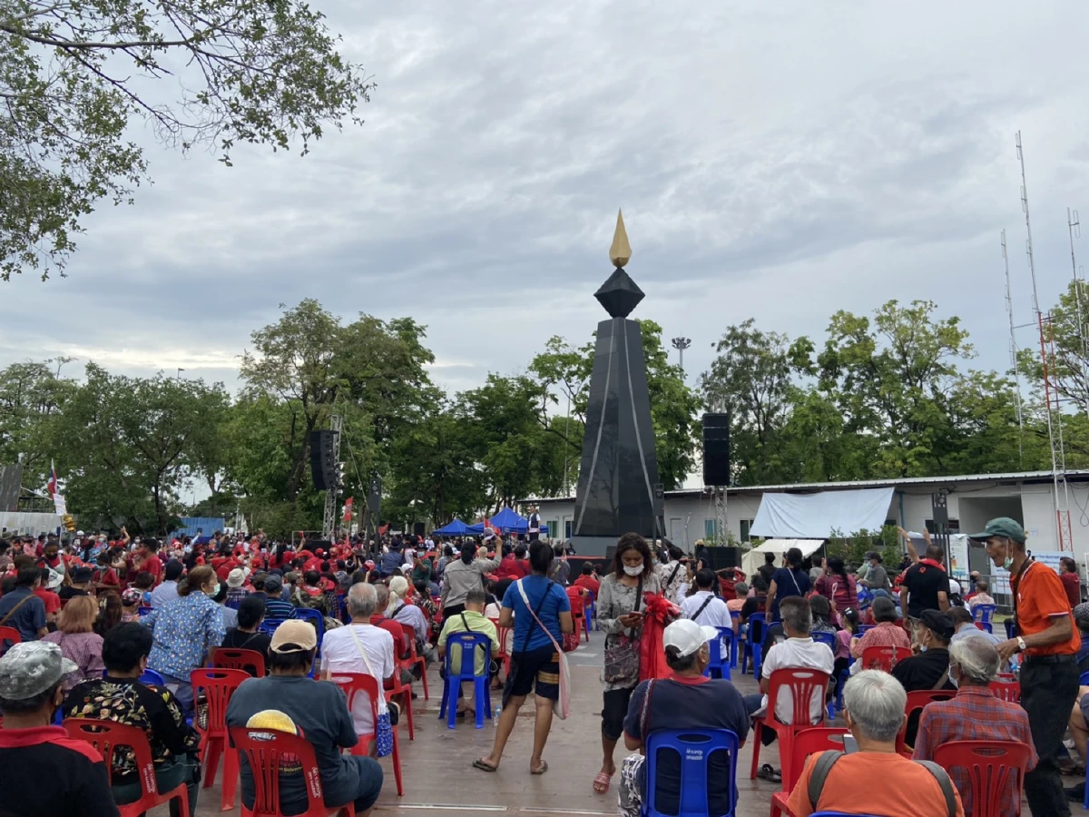 กลุ่มสามัคคีประชาชนชุมนุมตามนัด! "จตุพร"ประกาศไล่ประยุทธ์