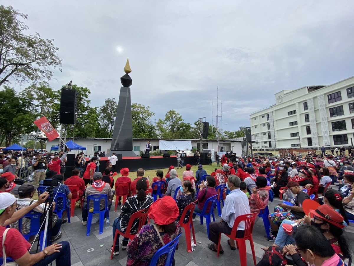 กลุ่มสามัคคีประชาชนชุมนุมตามนัด! "จตุพร"ประกาศไล่ประยุทธ์