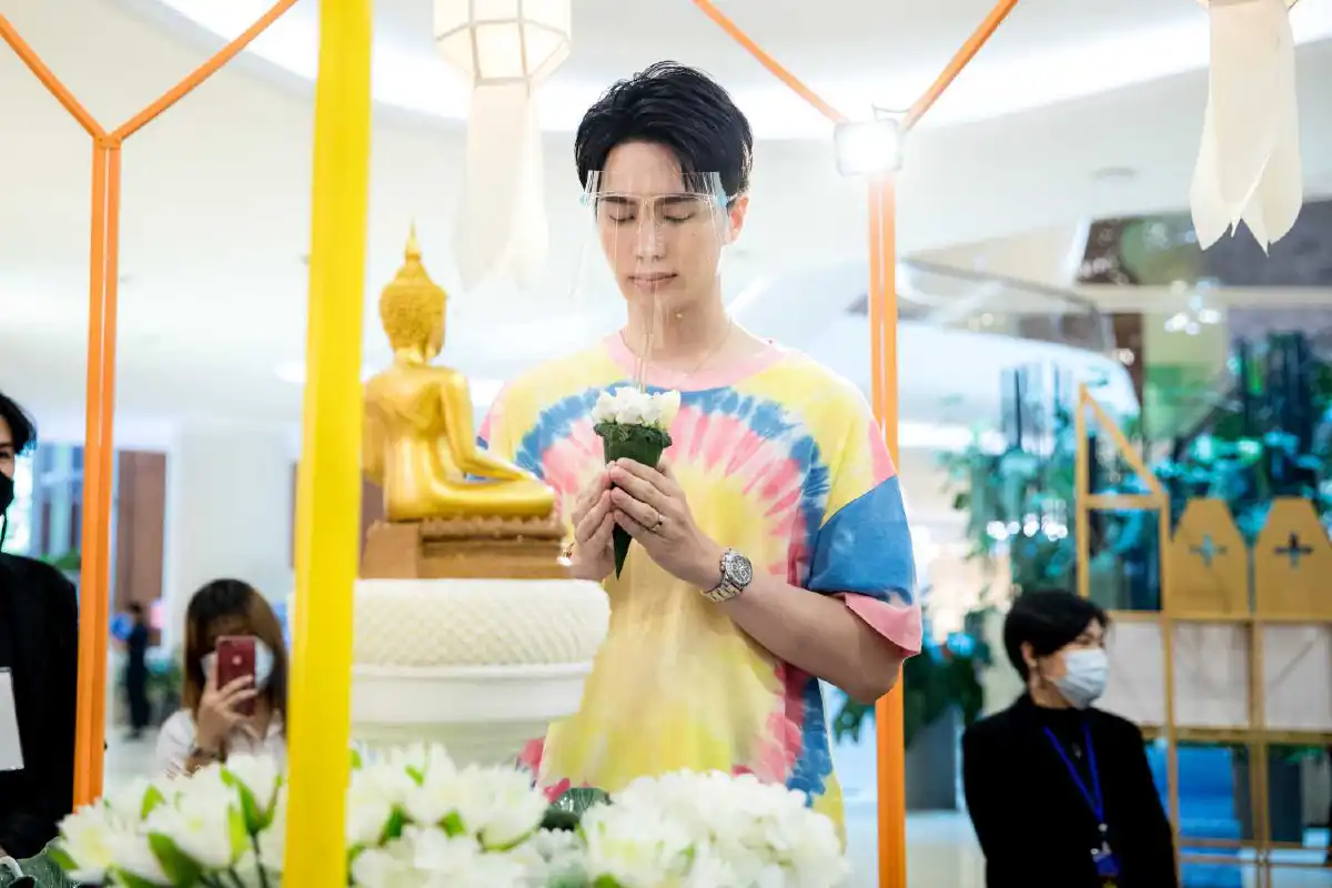 ฉลองมหาสงกรานต์ ณ ใจกลางกรุง @เซ็นทรัล เอ็มบาสซี