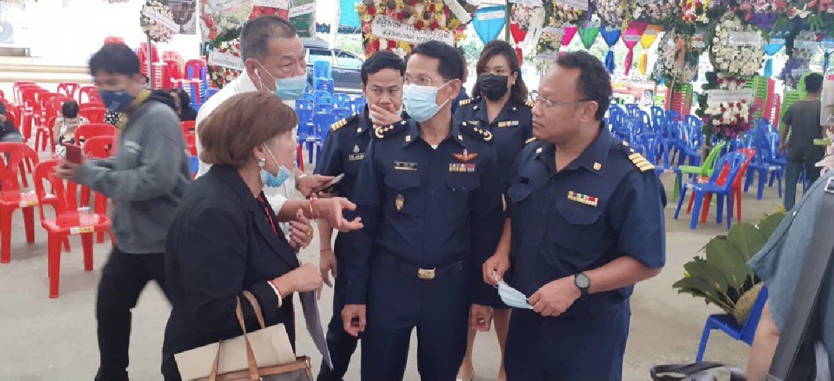 คปภ. ลงพื้นที่เร่งช่วยเหลือด้านการประกันภัย กรณีบ้านอาคาร 3 ชั้น เกิดเพลิงไหม้และถล่มที่เขตทวีวัฒนา