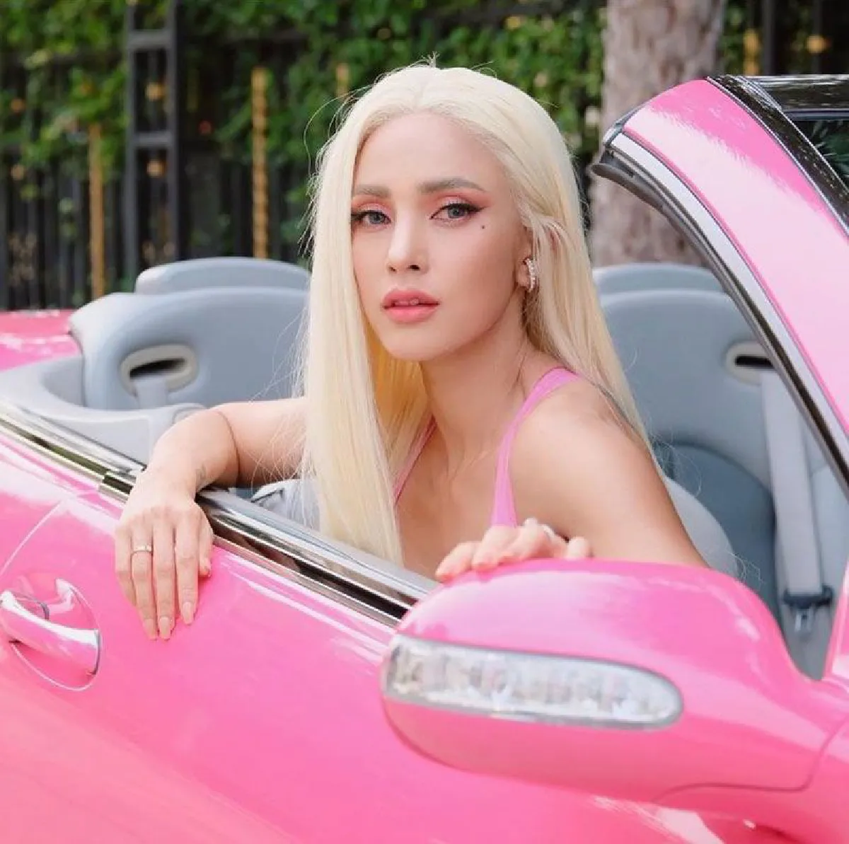  “อุ้ม ลักขณา” ฉลองวันเกิดอายุครบ 38 ปี จัดงานในธีมตุ๊กตาบาร์บี้สุดแซ่บ!