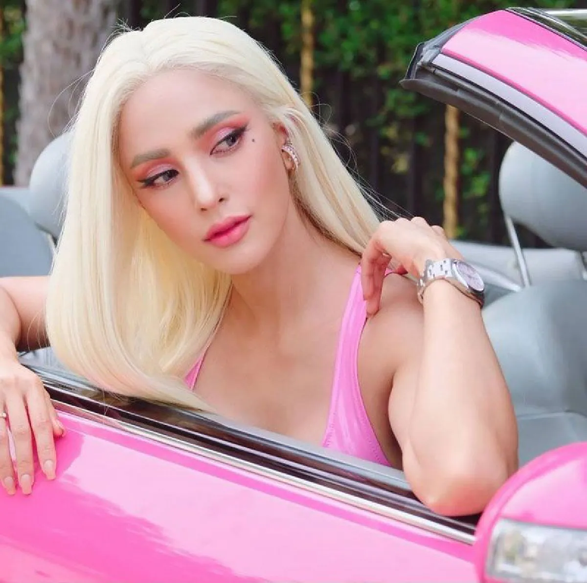  “อุ้ม ลักขณา” ฉลองวันเกิดอายุครบ 38 ปี จัดงานในธีมตุ๊กตาบาร์บี้สุดแซ่บ!