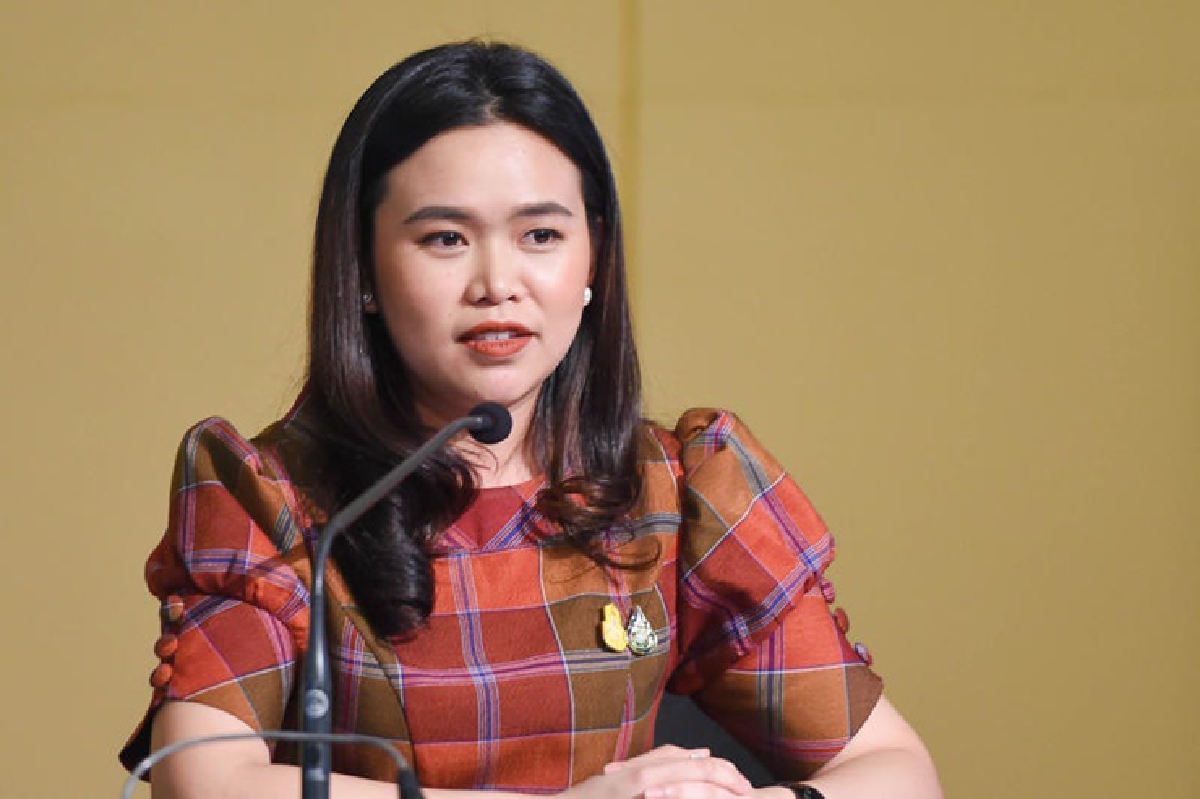รัฐบาลย้ำไม่ผูกขาด-ไม่ปิดกั้นเอกชนนำเข้าวัคซีนโควิด แจงเหตุล่าช้าจากความต้องการทั่วโลกสูง รัฐบาลย้ำไม่ผูกขาด-ไม่ปิดกั้นเอกชนนำเข้าวัคซีนโควิด แจงเหตุล่าช้าจากความต้องการทั่วโลกสูง