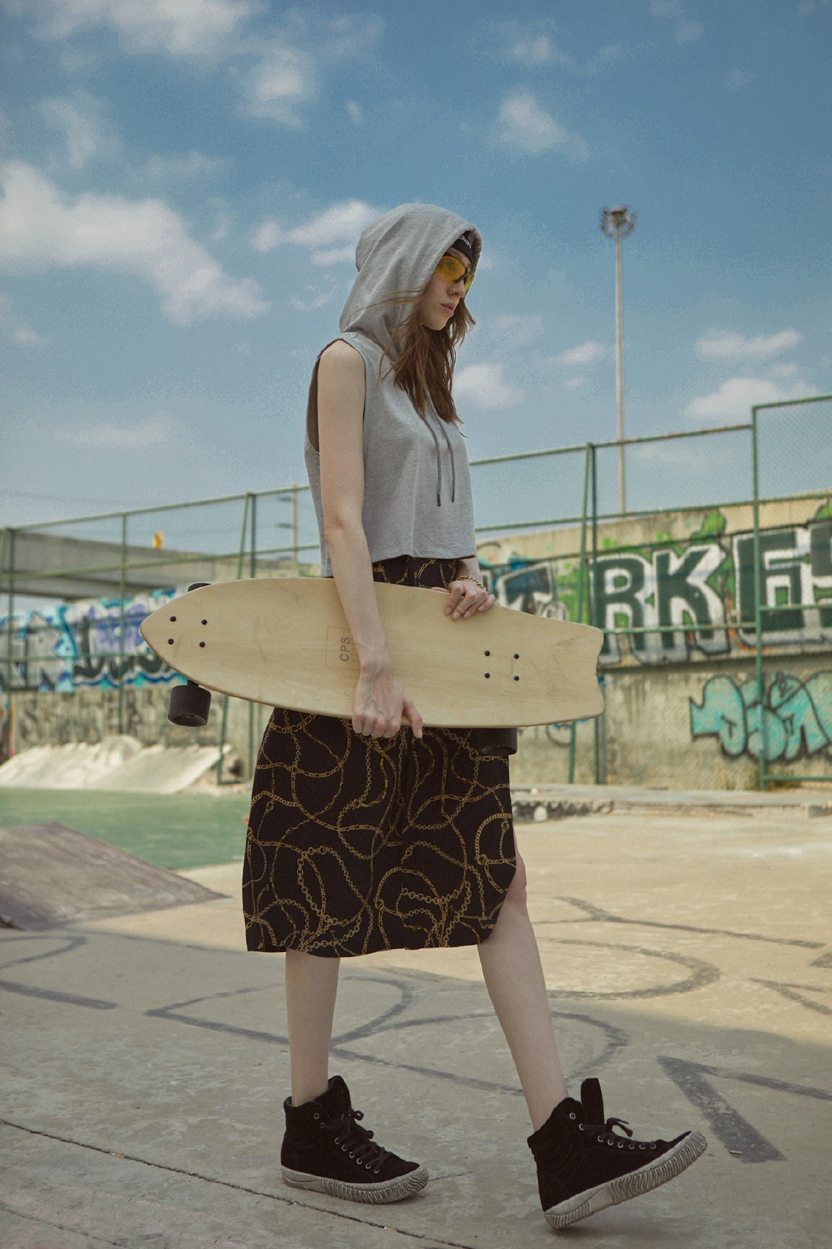 4 ลุคมิกซ์แอนด์แมทช์แฟชั่นสไตล์เหล่าสาวกเซิร์ฟสเก็ต