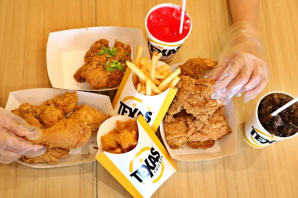 เท็กซัส ชิคเก้น ยินดีที่ได้รู้จัก แคมเปญดีๆ ที่ทำให้สงกรานต์นี้เดินทางแบบไม่เหงา