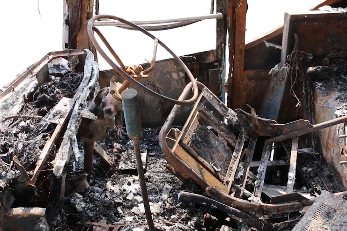 "บิ๊กตู่"ส่งกระเช้าเยี่ยมเหตุไฟไหม้รถทัวร์ ผู้โดยสารเล่านาทีรอด