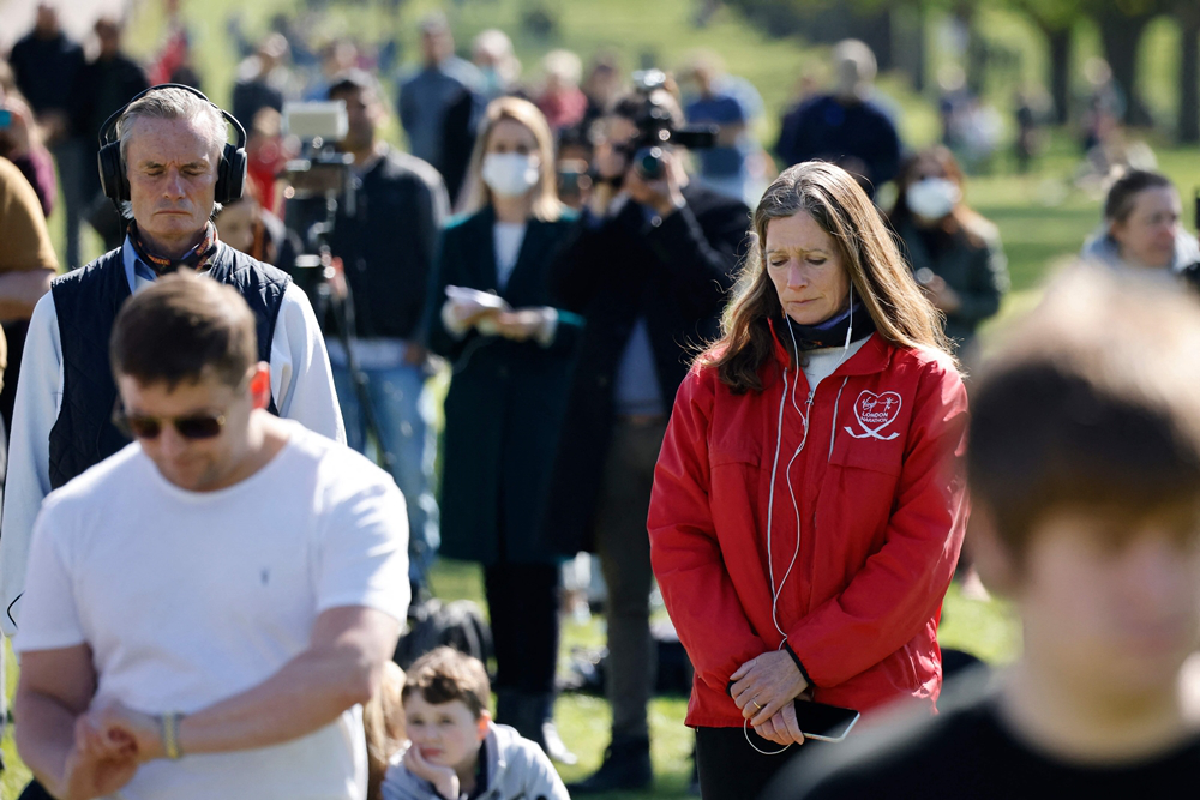 สหราชอาณาจักรสงบนิ่งไว้อาลัย ส่งเสด็จครั้งสุดท้ายเจ้าชายฟิลิป