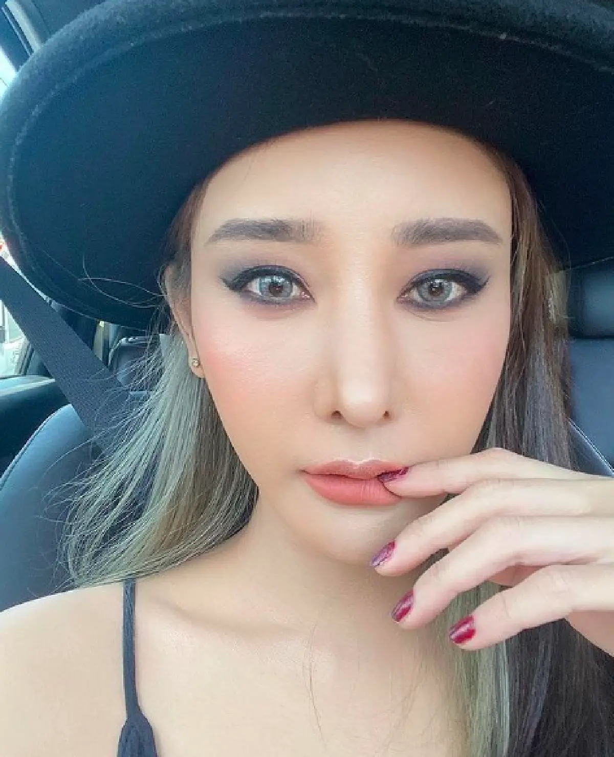 "แตงโม นิดา" กลับมาหน้าสวยและปังมากอีกครั้ง มองมุมไหนก็ดูดีหมด!