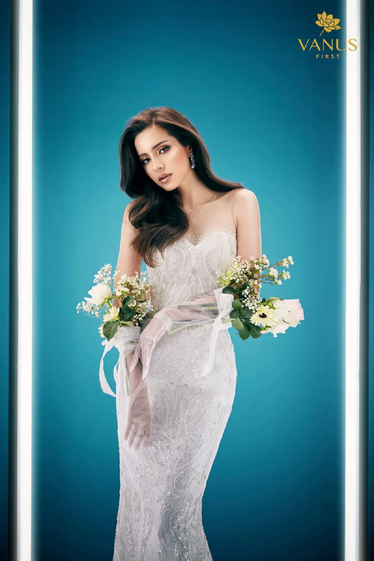 วนัช เฟิร์ส เปิดตัวลุคบุคคอลเลคชั่นชุดแต่งงานสไตล์ฝรั่งเศสเทรนด์ใหม่ล่าสุด “Aura on light”