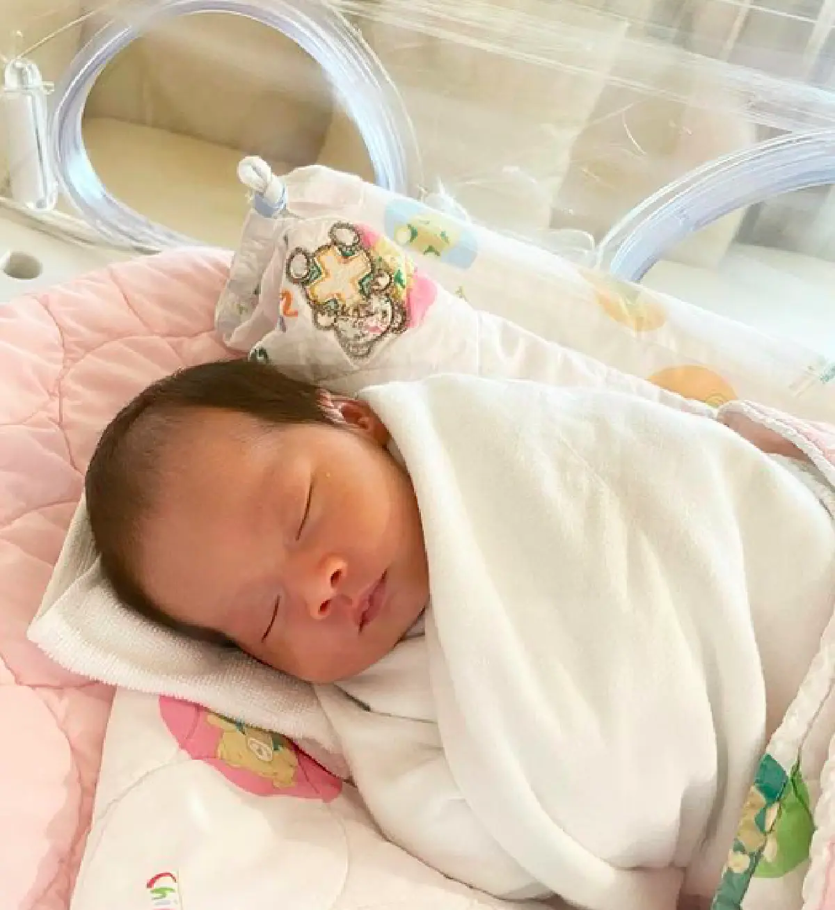 "นาตาลี" ได้อุ้มลูกในอ้อมกอดอีกครั้ง พร้อมแชร์ข้อมูลคุณแม่ติดโควิดช่วงให้นมลูก