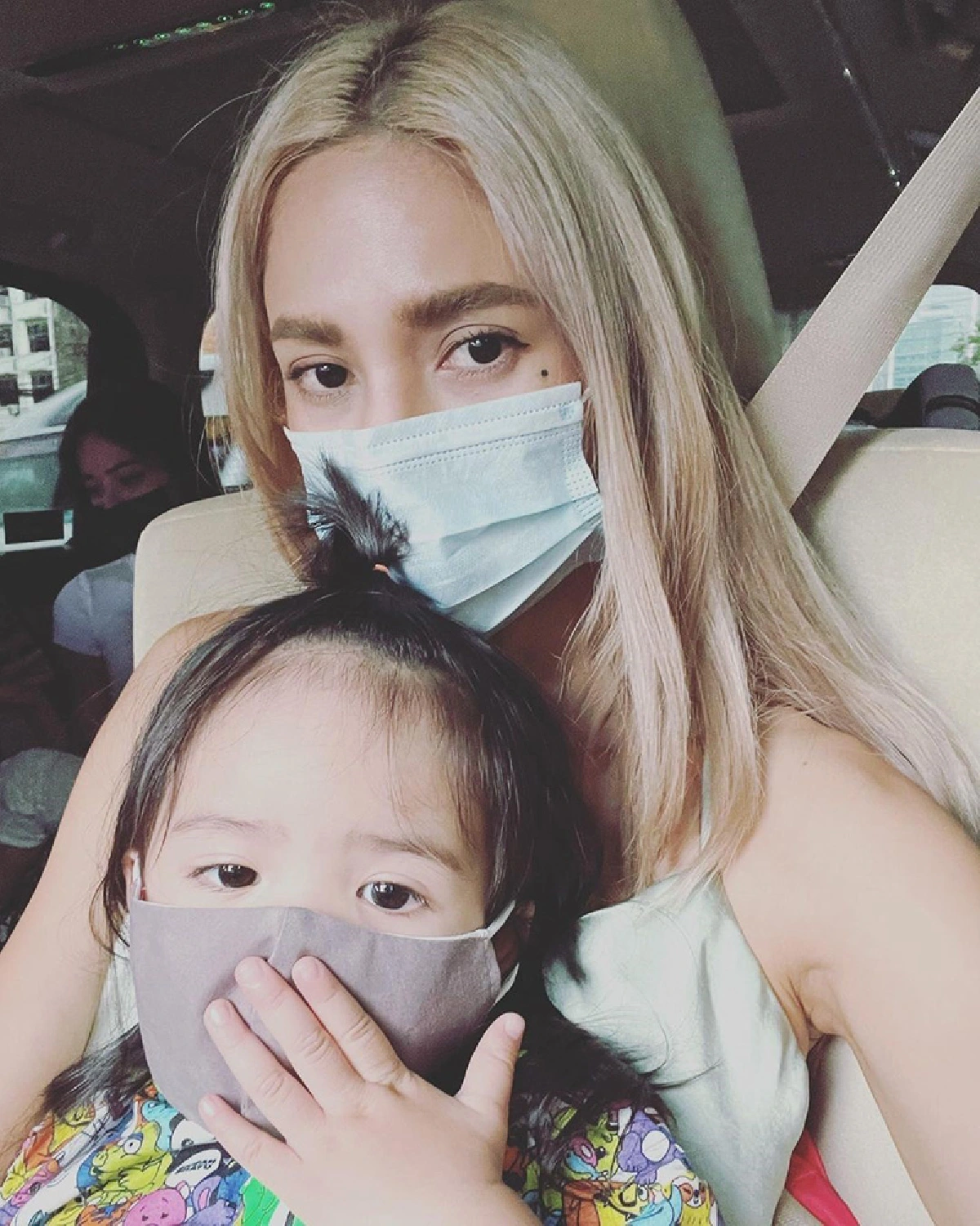 “อุ้ม ลักขณา” เผยอาการ “น้องดิสนีย์” หลังติดโควิด-19 ผวาตื่นมาร้องไห้ทุกชั่วโมง