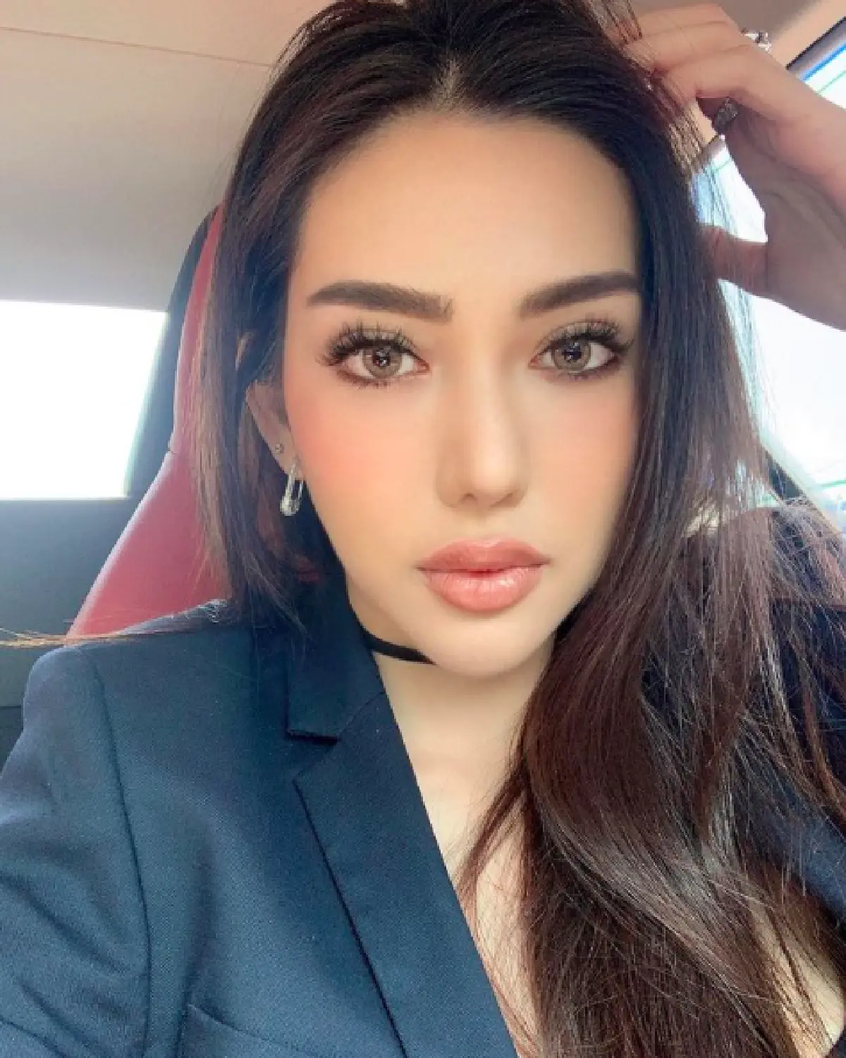 แม่มาแล้ว! “ดิว อริสรา” ฟ้อง“เบล บุษญา” ข้อหาหมิ่นประมาท ปมซัดเดือดปะทะบนเรือหรู 