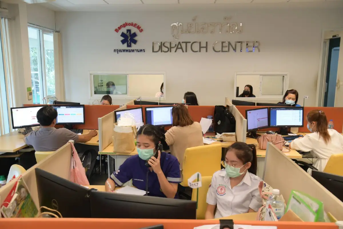 "ซีพีเอฟ"มอบอาหารพร้อมทาน 1,260 แพ็คพร้อมตู้แช่เย็นให้ศูนย์เอราวัณ