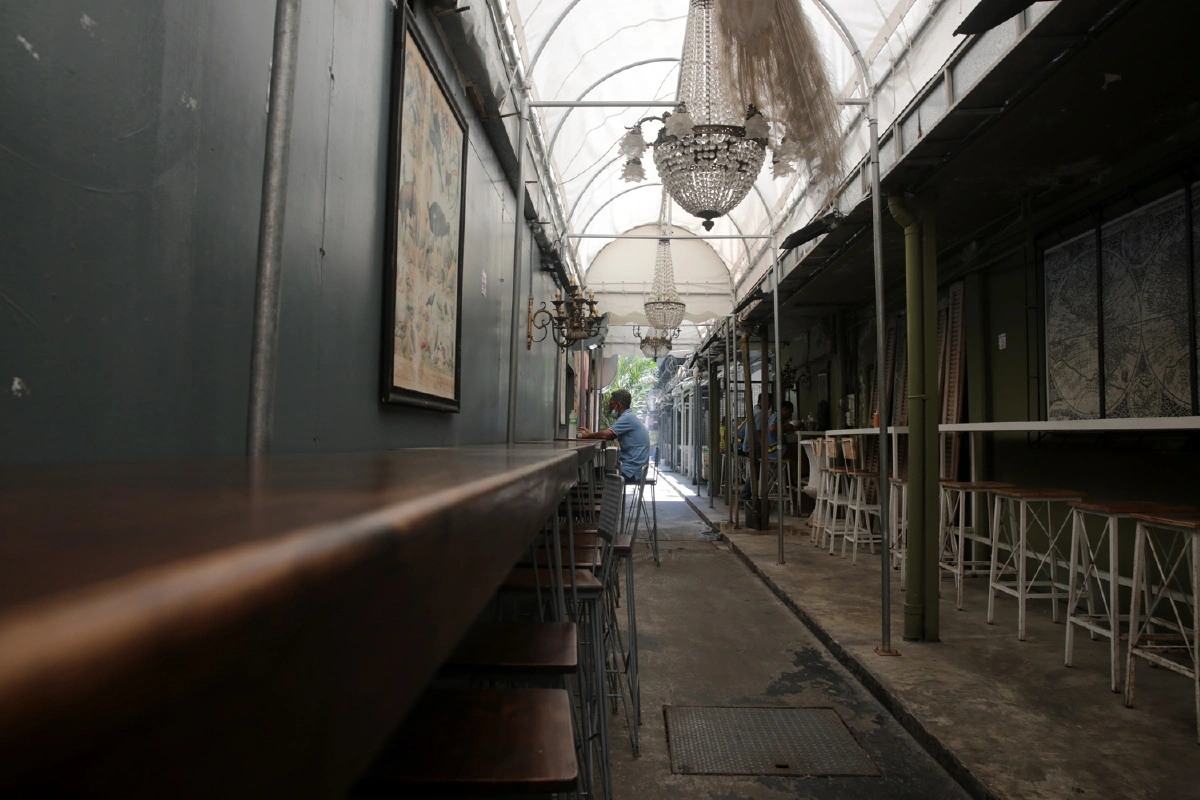 เศร้า!ภาพบรรยากาศย่านการค้าดังกลางกรุงไม่ต่างจากเมืองร้าง