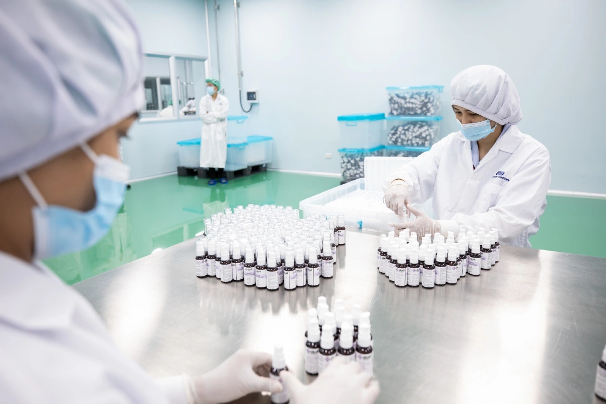 โรงพยาบาลยันฮีเปิดตัวผลิตภัณฑ์ใหม่"ยันฮี พรีเมี่ยมเซรั่ม"ตอบโจทย์ทุกปัญหาผิวหน้าของคนไทย