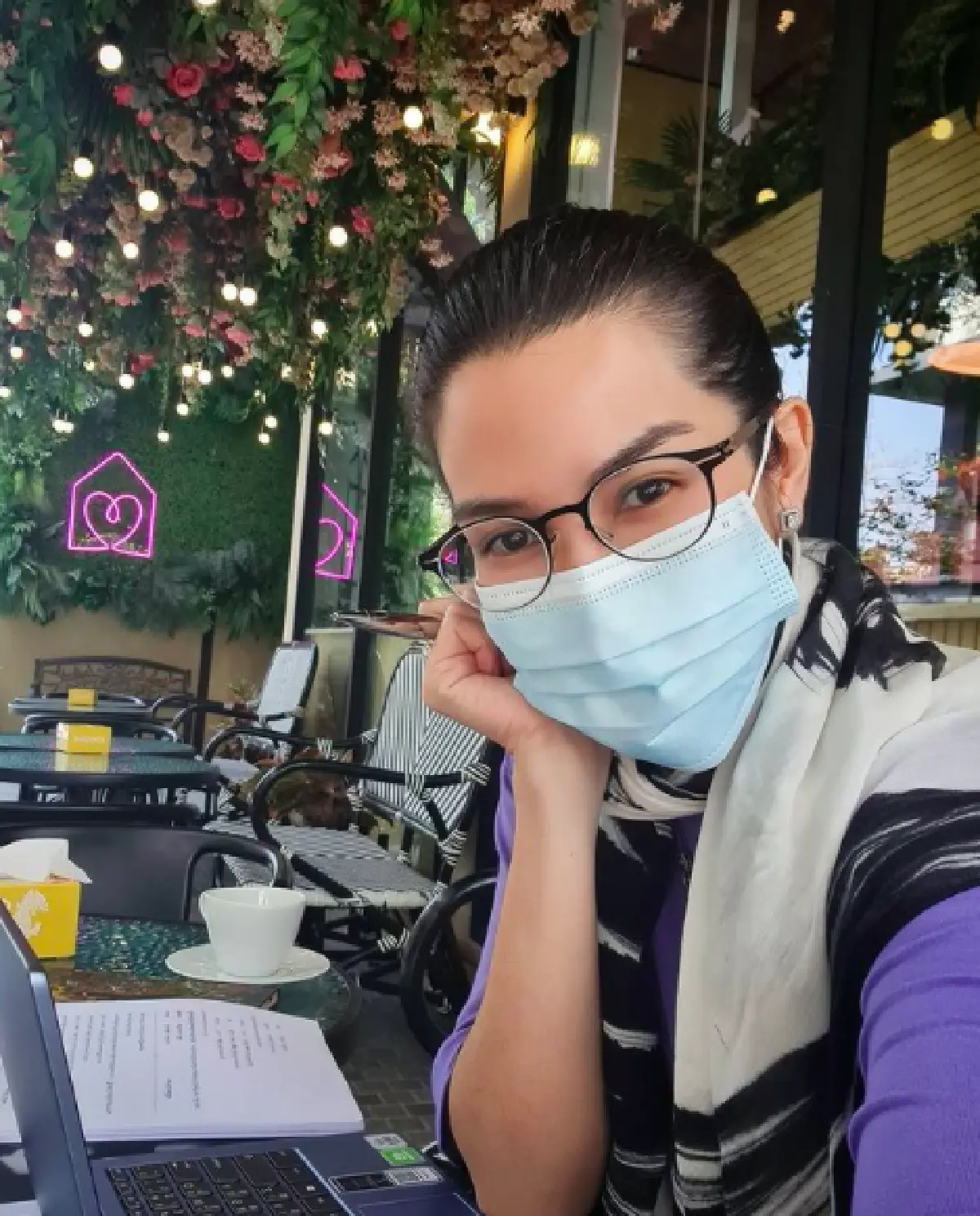 "อี๊ฟ พุทธธิดา" เผยอาการ “อาต้อย เศรษฐา" หลังเชื้อโควิด-19 ลงปอด