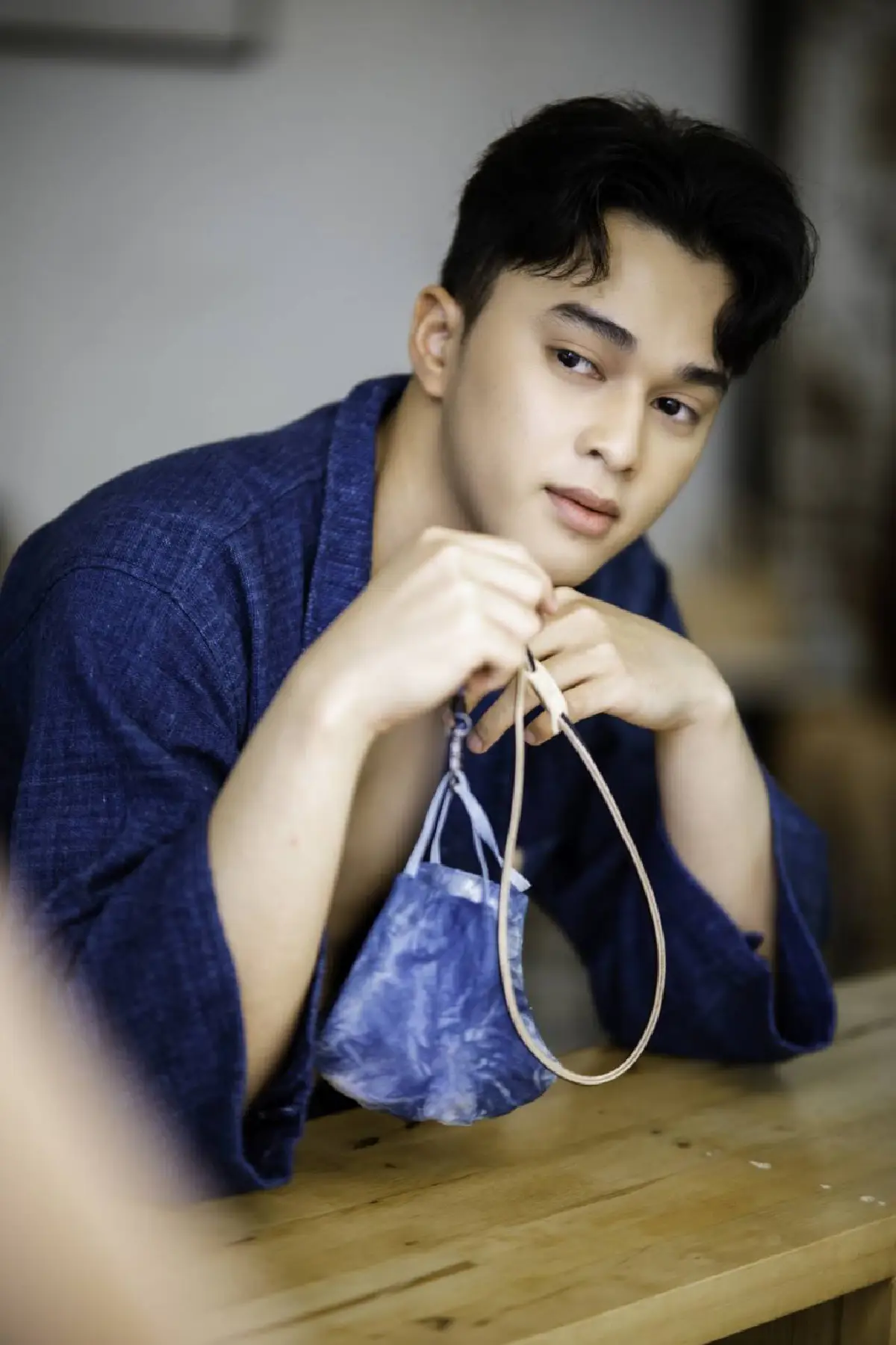 จากเศษหนังสู่แฟชั่นอินเทรนด์ แบรนด์เครื่องหนังโพนยางคำ 