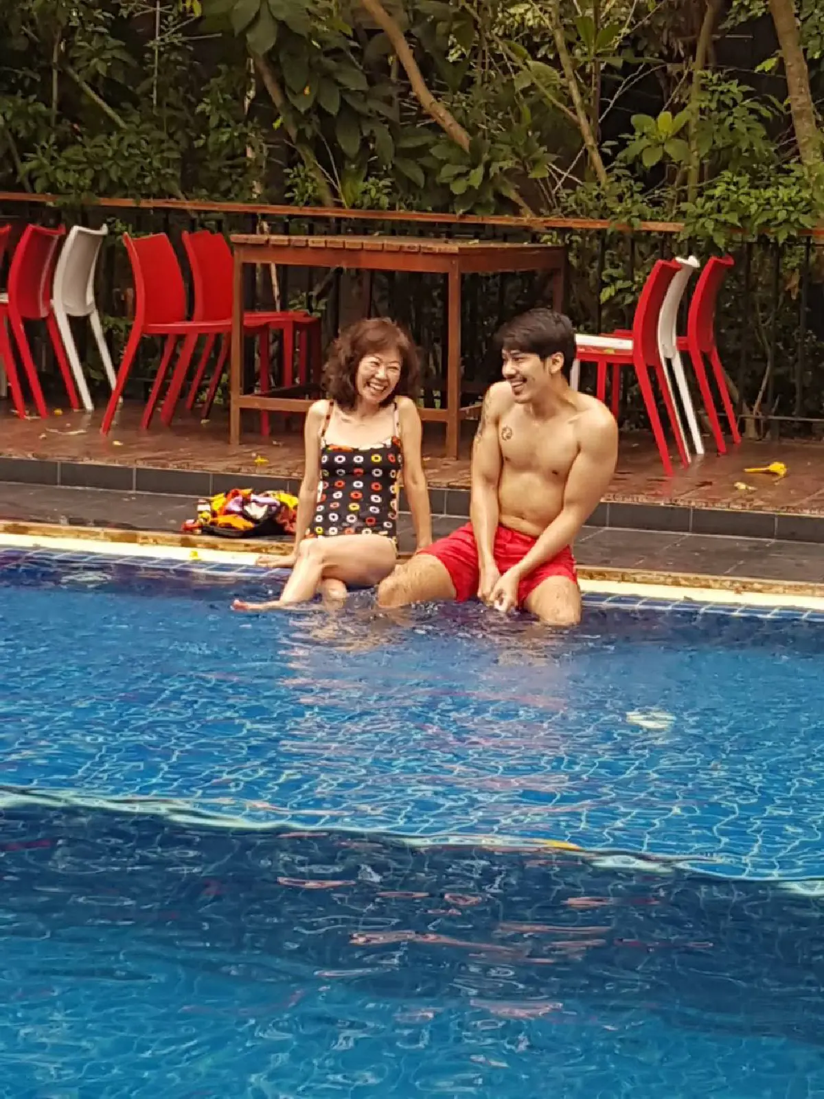 ถอดบทสัมภาษณ์พระเอกหน้าใหม่ "บอม วรภพ" กับความในใจ เมื่อเค้าหาว่าผมเป็นพระเอกส้มหล่น