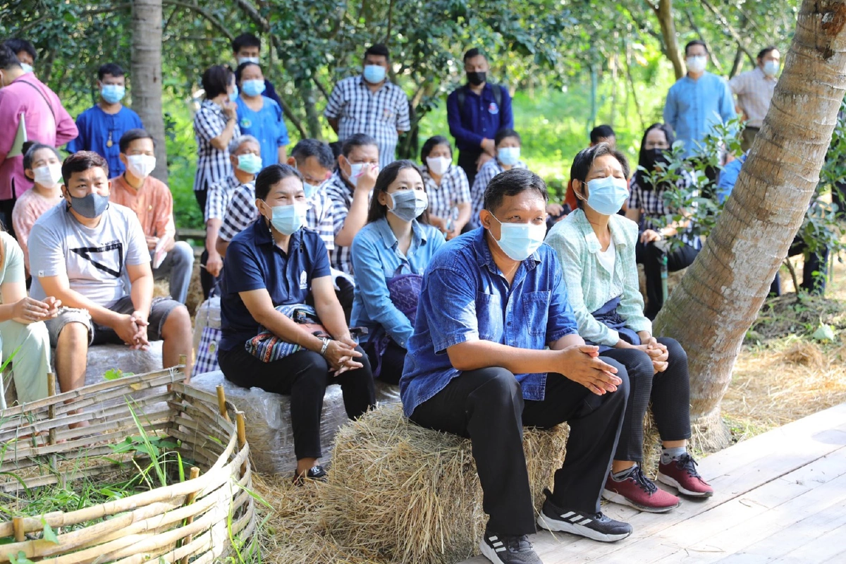 "สุทธิพงษ์"ลงพื้นที่แม่กลองดูต้นแบบ"โคก หนอง นา พช.”