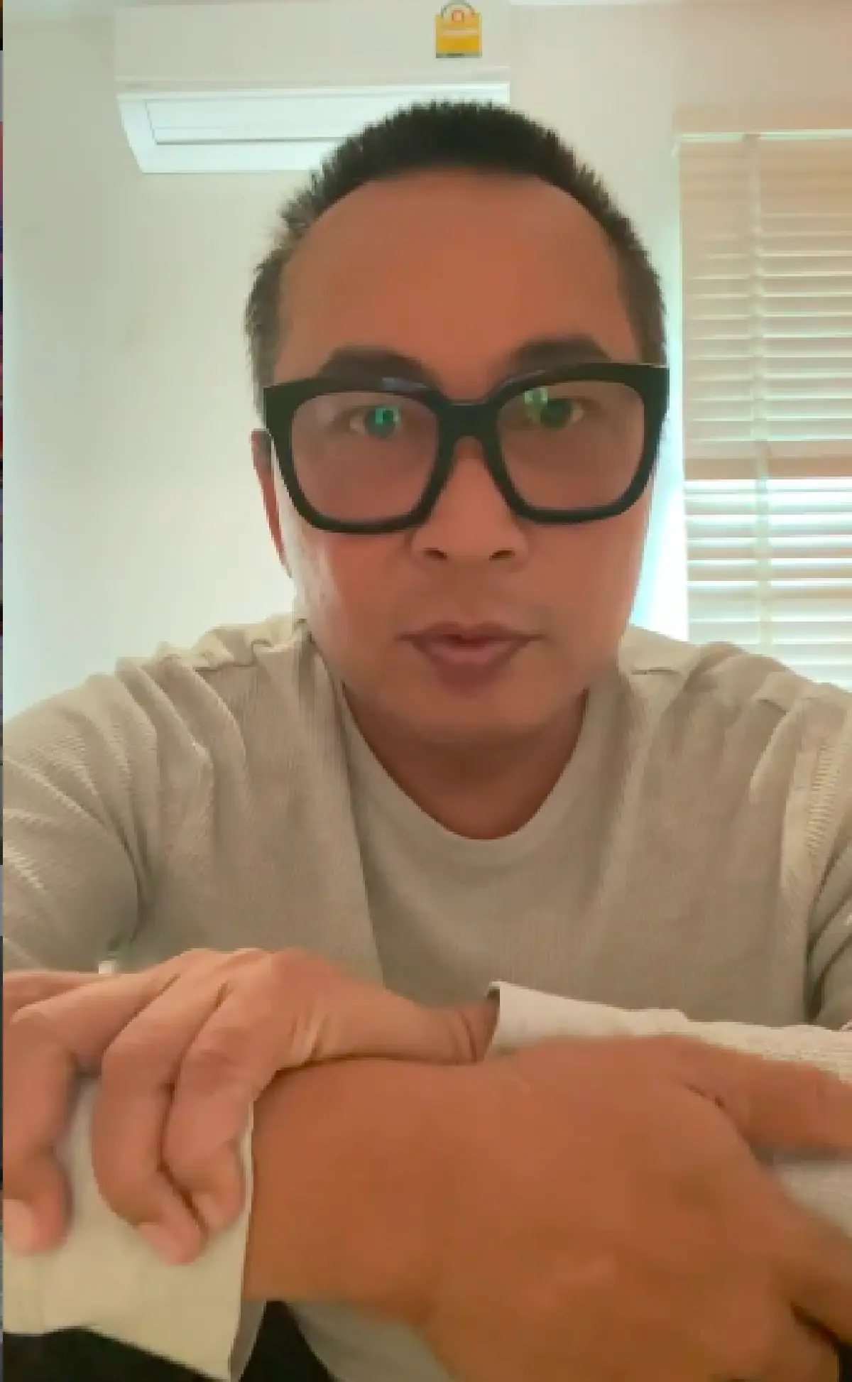 “เปิ้ล นาคร” เผยเคยหวิดเดี้ยง หลังกินฟ้าทะลายโจรไม่ถูกวิธี พร้อมแนะวิธีดูแลตัวเอง