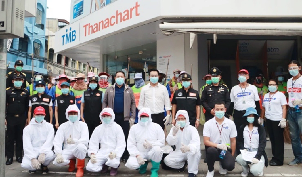 "พลภูมิ"ร่วม เขตบึงกุ่ม พ่นฆ่าเชื้อ-ล้างตลาดอินทรารักษ์ หลังพบผู้ป่วยโควิดดับ2ราย