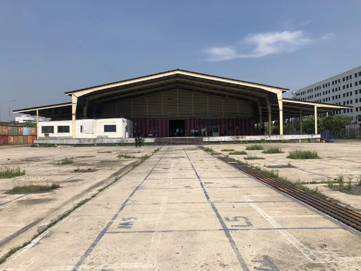 ปรับโกดังสเตเดียมท่าเรือ เป็นรพ.สนามรองรับคลัสเตอร์คลองเตย