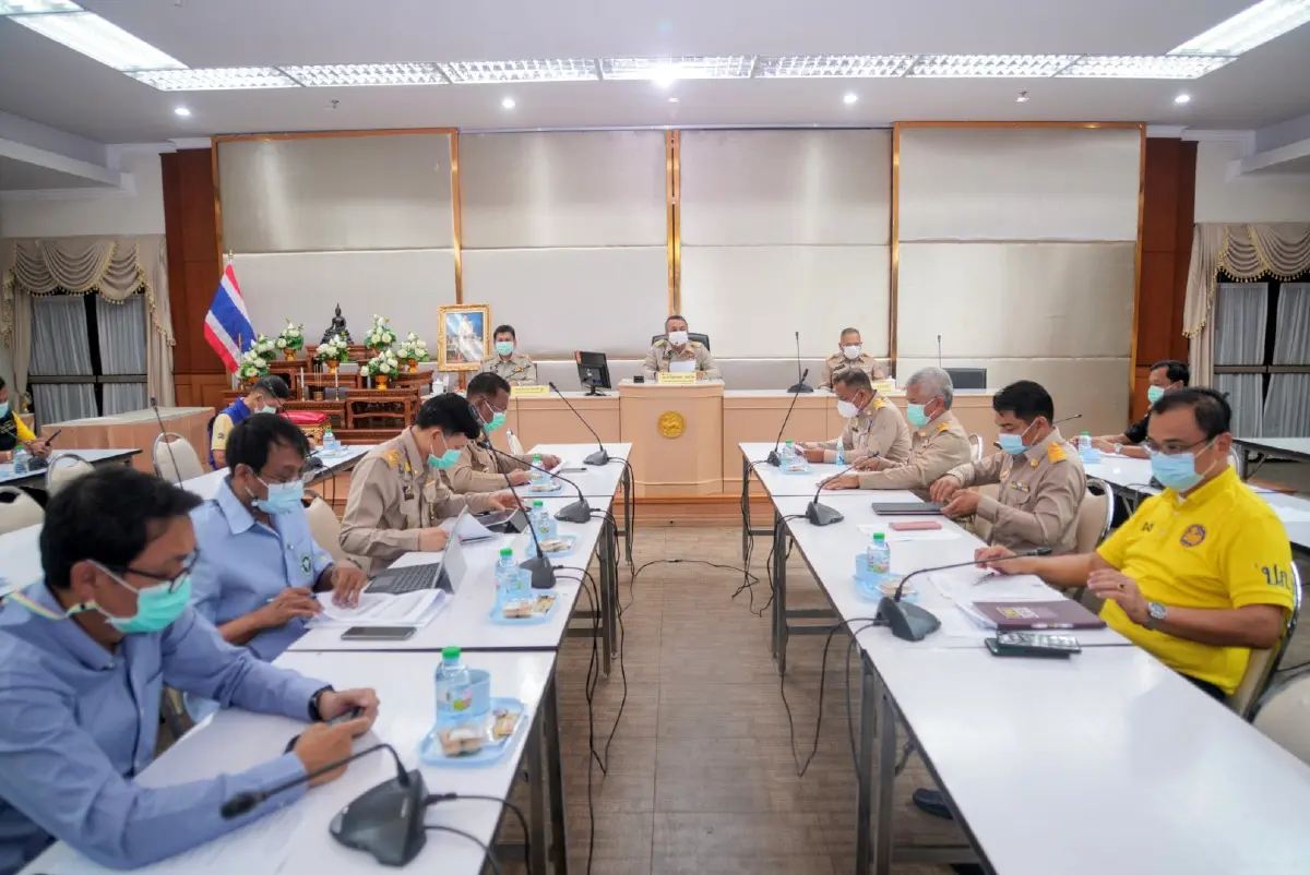 เข้ม!สั่งห้ามตั้งวงก๊งเหล้า  2 คนขึ้นไปร้านอาหารปิด 3 ทุ่ม