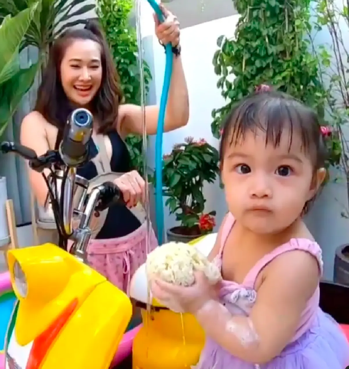 "กุ้งพลอย” ฟิวส์ขาด! แฉ “หนุ่ม ศรราม" แบบไม่ยั้ง ลั่นอย่าเป็นพระเอกแค่ในจอ