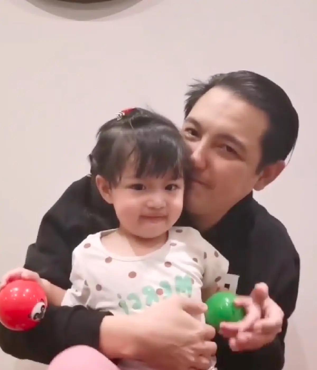 "กุ้งพลอย” ฟิวส์ขาด! แฉ “หนุ่ม ศรราม" แบบไม่ยั้ง ลั่นอย่าเป็นพระเอกแค่ในจอ